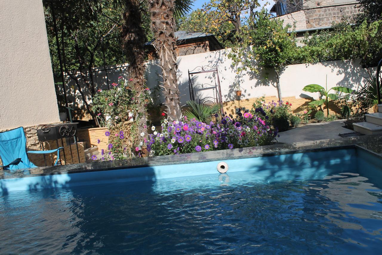 Bed and Breakfast House 41 Tbilisi Exteriér fotografie